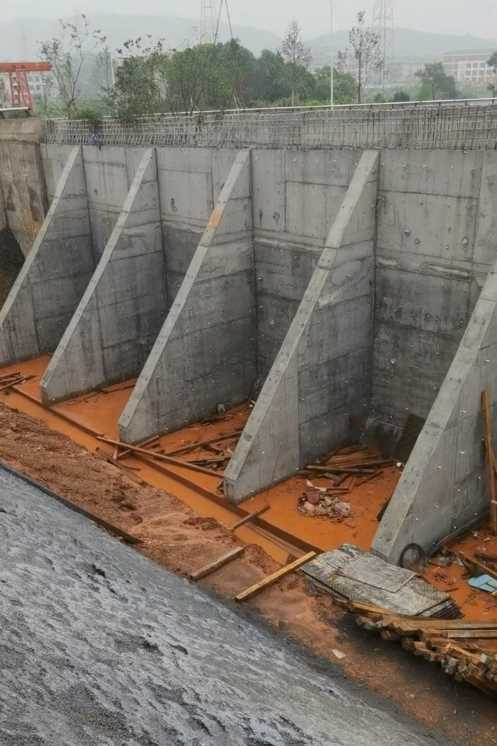 威海荣成锚杆式挡土墙
